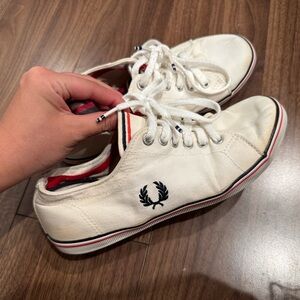 Fred Perry Womens Kingston Twill Sneakers in White